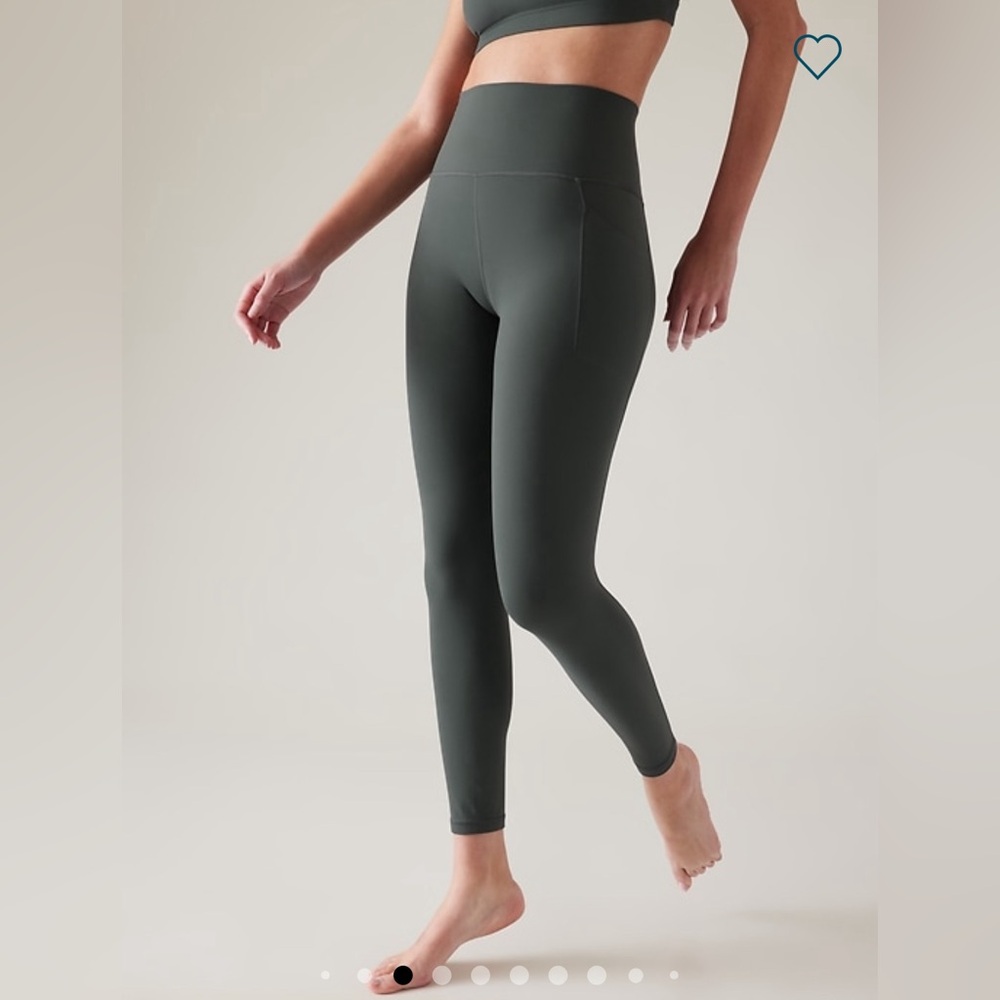 Athleta Transcend Stash Tight - Size Small